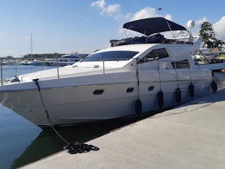 Croisière de luxe à Rio de Janeiro - Flybridge intermarin de 44 pieds