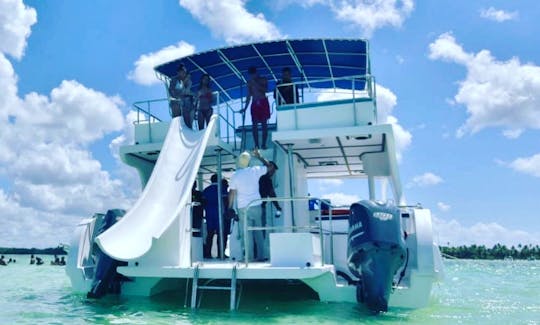 Exclusive VIP Catamarán for Snorkeling in Punta Cana
