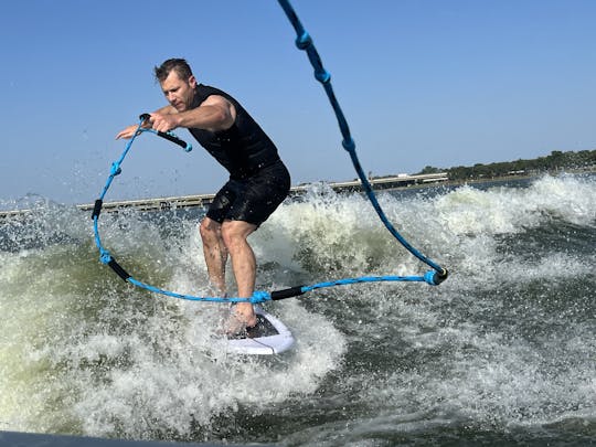 BRAND NEW WAKESURFING BOAT- Lake Grapevine