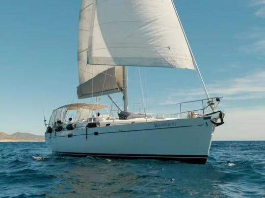 Veleiro de luxo Beneteau Oceanis de 50 pés a partir da exclusiva Marina de San Jose del Cabo