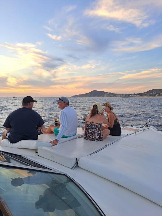Location de yacht à moteur Sea Ray de 42 pieds à Cabo San Lucas, Baja California Sur