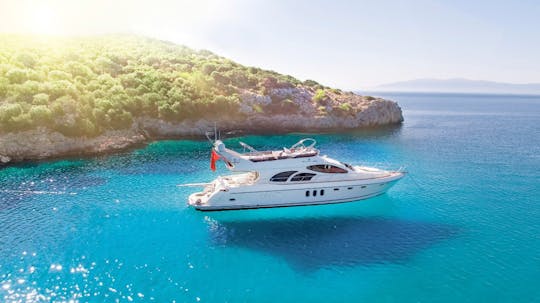 Yate a motor de lujo de 65 pies para 6 personas en Bodrum 