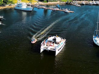 Praia Power Catamaran for up to 50 passengers in Rio de Janeiro, Brazil