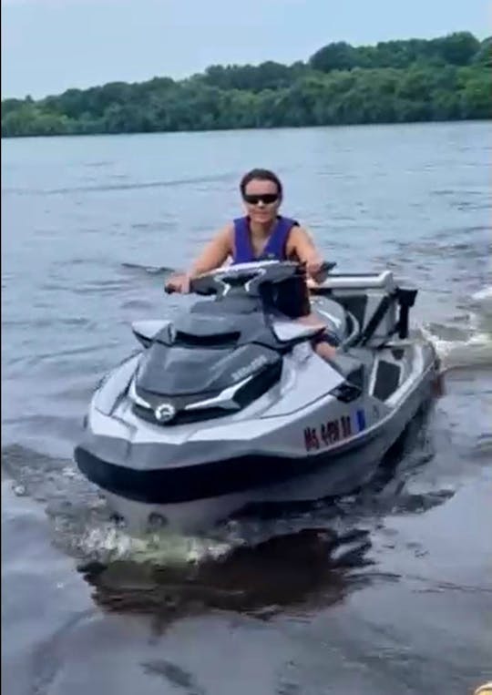 Jet Ski Rides and Lessons Available In Haverhill On Merrimac River