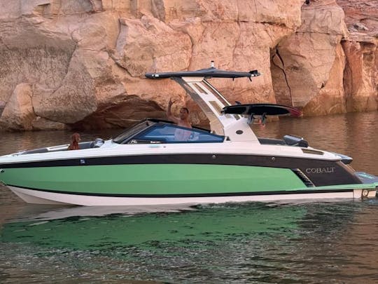 26ft Cobalt Surf yacht for rent with captain 🧑‍✈️ 