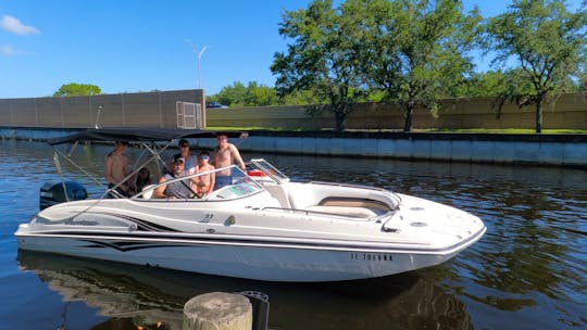 Boat charters for up to 10 person groups.