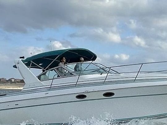 Le yacht de fête par excellence sur le lac Travis - Réservez dès maintenant ! 
