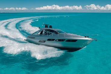 Magnifique et puissant yacht Pershing de 56 pieds à Quintana Roo 