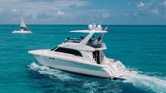 SEA CASTLE | Une magnifique forteresse de croisière Sea Ray de 55 pieds dans les Caraïbes mexicaines