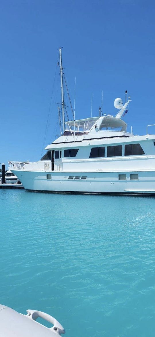 Luxury Yachting Experience Aboard the Hatteras 74' Motor Yacht