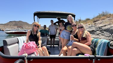 🚤  Premium Boat Rentals at Lake Pleasant - White Glove Experience! 🌊