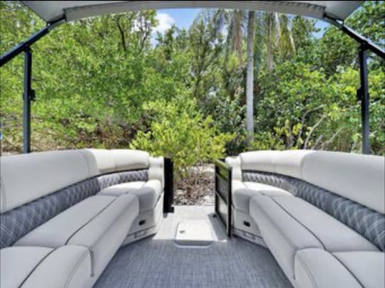 28’ Barletta Tritoon Rental in Miami, Florida