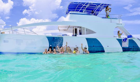 AMAZING YACHT IN UVERO ALTO BOOK NOW 🥳🏝️🥂