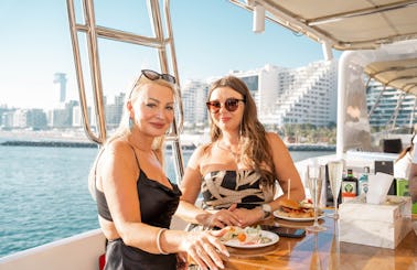 Morning Yacht Cruise in Dubai with Breakfast & Unlimited Drinks (Sharing Trip)