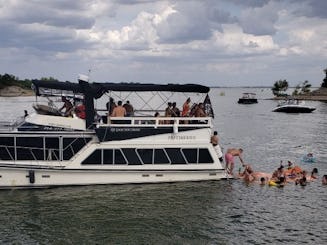 Gypsy Danger 65 pieds - Le plus grand yacht de luxe sur le lac Lewisville - 4 heures minimum