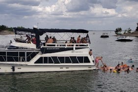GYPSY DANGER - LARGEST Luxury Yacht On Lake Lewisville - 4 Hour Minimum