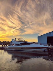 Yacht de luxe Sunseeker Manhattan Flybridge de 71 pieds