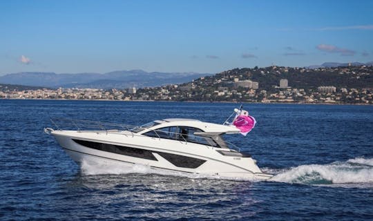 Gran Turismo 41 Motor Yacht Rental in Cote d'Azur, France 