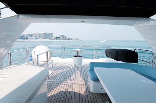 MAJESTY 80 enjoy sailing in dubai water