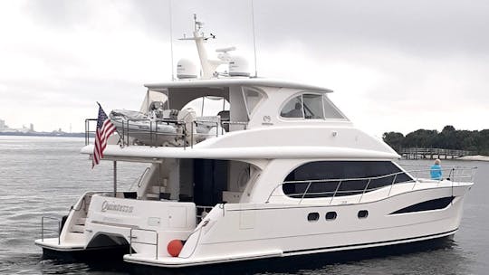 "Quintessa" 52' Horizon Power Catamaran in St. Petersburg, FL