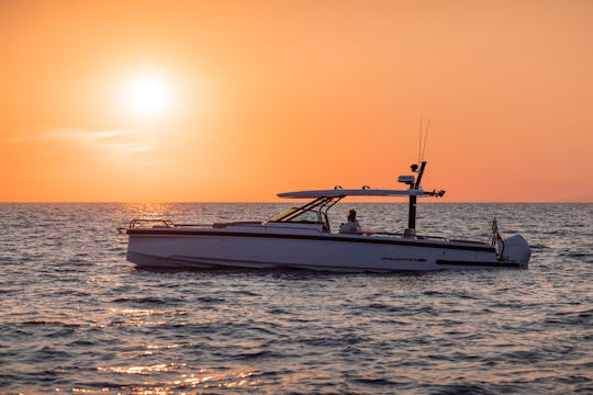 Barco divertido de luxo Axopar de 37 pés