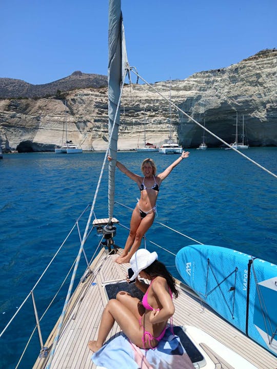 Lado oeste da viagem de Milo pela Trion Yachting 
