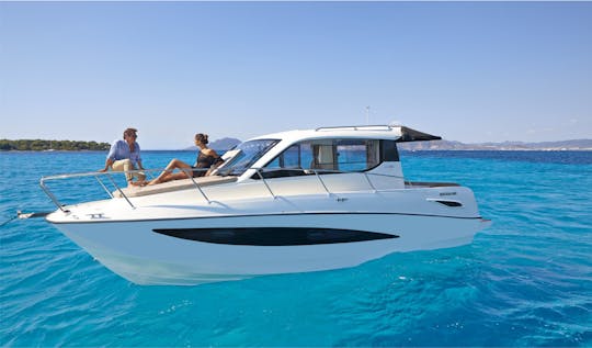 Quicksilver 905 Weekend: Symphony of Island Joy