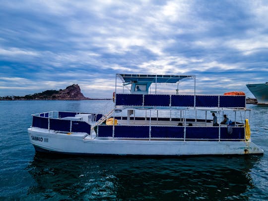 Enjoy A special 55ft Strider Catamaran to cruise in Mazatlan!!