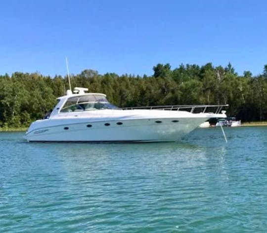 Sea Ray  46 ft. Motor Yacht Rental in İzmir, Turkey Kusadasi.