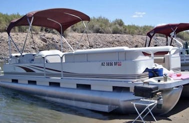 24' Suntracker Pontoon Boat Rental on Lake Pleasant 