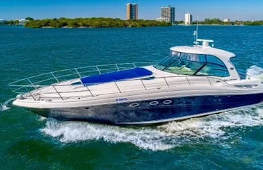 Gorgeous 55' yacht for parties and tours of Ft Lauderdale and North Miami