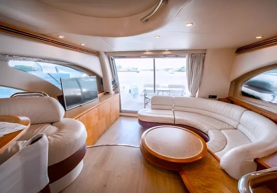 Miami Yacht55 at Miami Beach Marina offers the perfect daily yachting experience