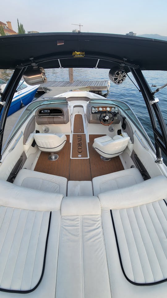 Magnifique bateau Cobalt 220S 