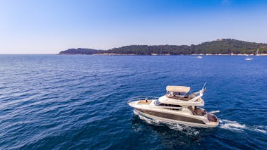 Iate a motor de luxo Jeanneau Prestige 440 Fly em Dubrovnik