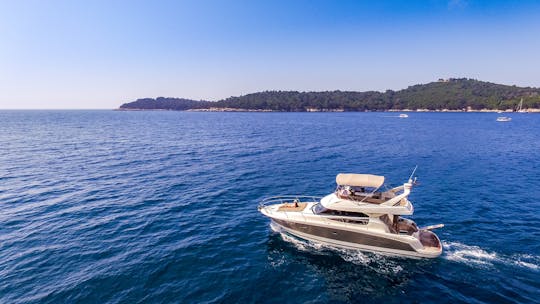 Luxury Motor Yacht Jeanneau Prestige 440 Fly in Dubrovnik