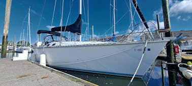 Alquiler de veleros Cruiser Motorsail Yacht, en Stamford, Connecticut