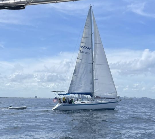 Sweden Yachts 38 Day Sail Fort Lauderdale, Si hablo Espanyol