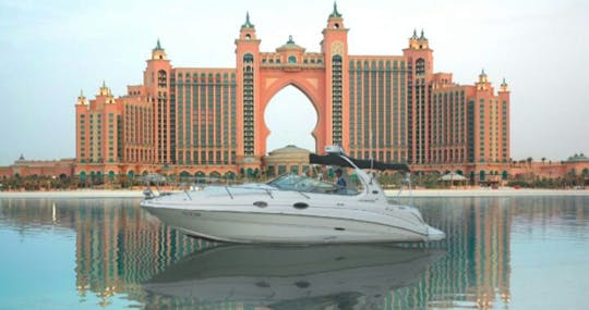 Crewed Paramount 28 Motor Yacht in Dubai