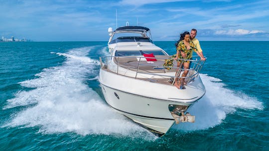 Enjoy a 70ft Luxury Azimut Yacht with Friends or Family in Miami Beach!