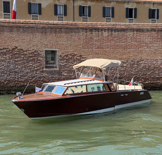 Excursion privée en bateau en bois dans la lagune de Venise