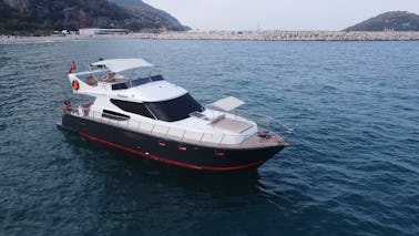 Location d'un yacht de luxe privé à Diving Lara Kundu, Turquie