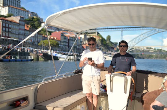 Porto: cruzeiro pelo rio Douro, grupo pequeno, bebida e guia local