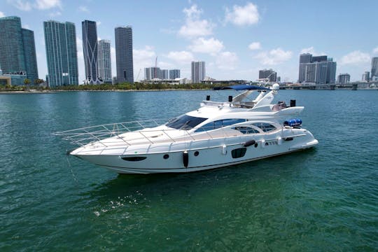 Azimut Flybridge 65ft Motor Yacht In Miami, Florida