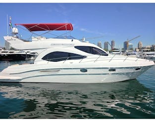 New Majesty 44ft Dubai Marina capacity 15 guest