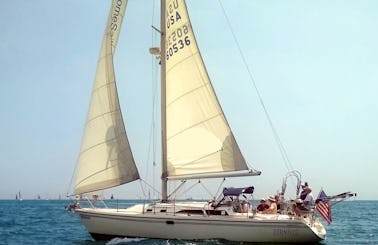 Charter this Beautiful Catalina 36 Sailboat w/Captain in Chicago, Illinois