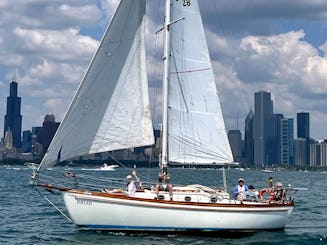 Charter this Classic Shannon Sailboat w/ Professional Captain in Chicago