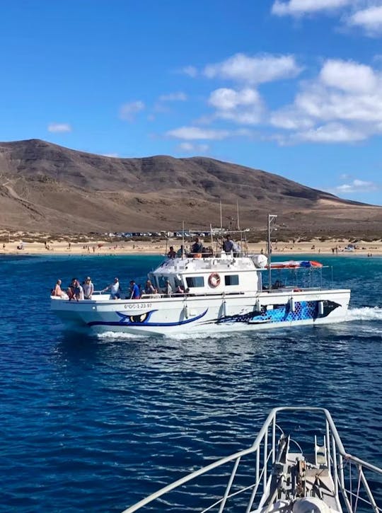 Puerto Calero Katfish cruises, a very spacius katamaran ready for you!