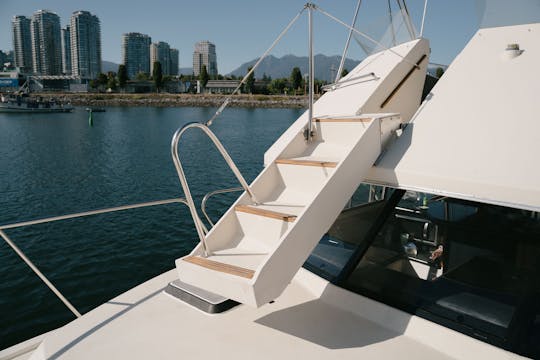 45ft Yacht with a Professional Photographer | Affordable Luxury | Fall Discount