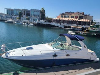 Beautiful Sea Ray 280 Yacht Captain Included