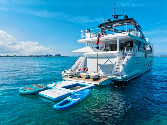 Brand New 88 Azimut - Luxury Yacht!